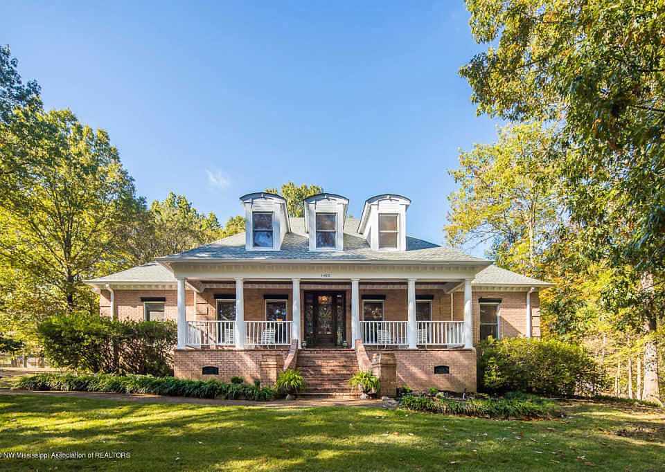 1st image of 6415 Autumn Oaks Dr