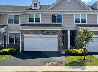 306 Roarks Trl, Warminster, PA 18974