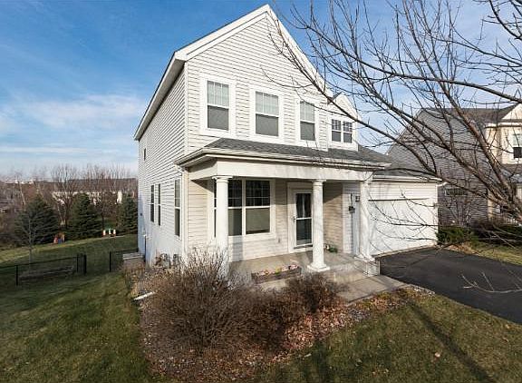 5th image of 12110 Waconia Cir NE