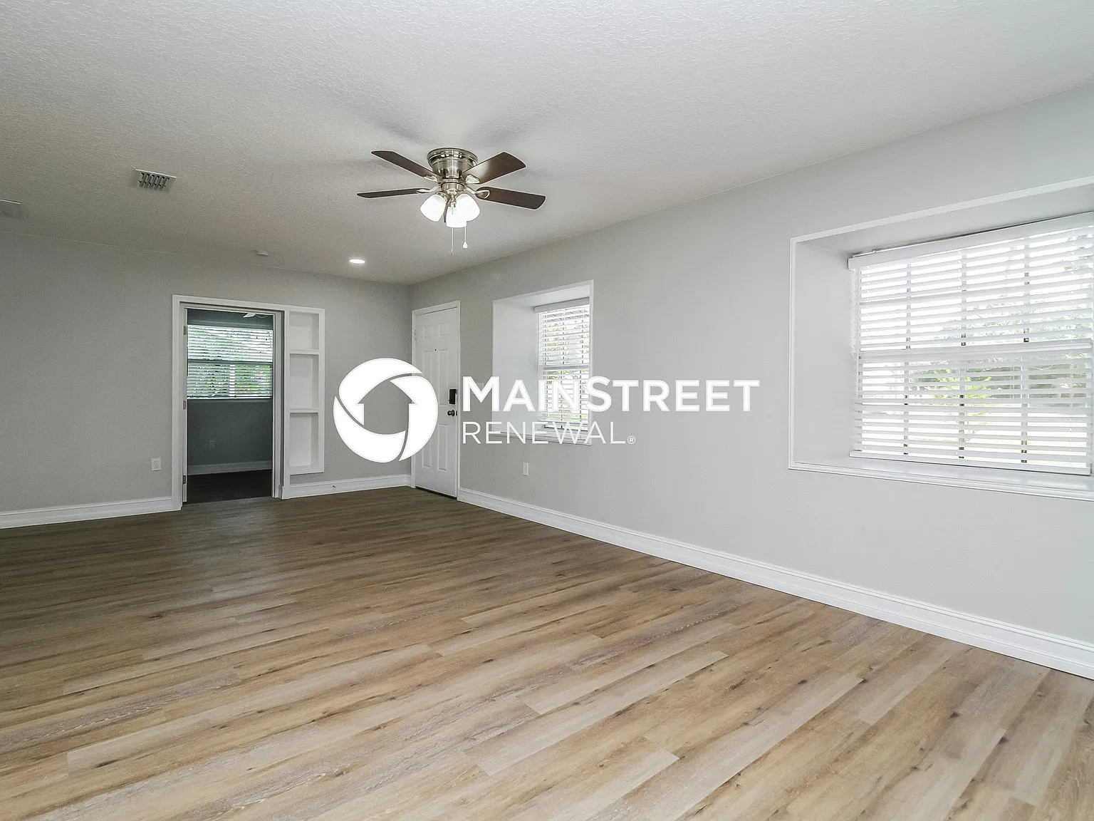 35849 DAWN DR — Photo 4