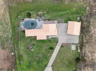 1271 Highway 931 S, Whitesburg, KY 41858