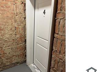 10226 Kempton Ave #1, Cleveland, OH 44108