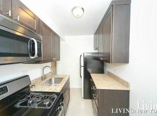 5572 Netherland Ave APT 1A, Bronx, NY 10471