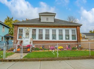 47 Beauregard St, Springfield, MA 01151