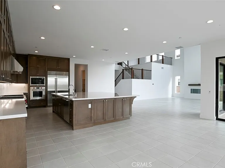 20552 Edgewood Ct — Photo 11