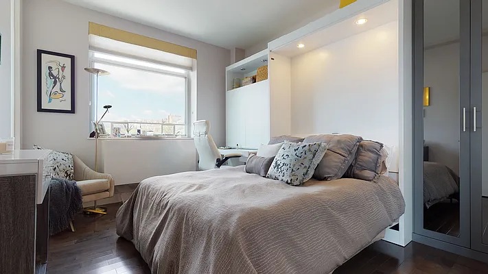 Rented by Bizzarro Agency | media 6