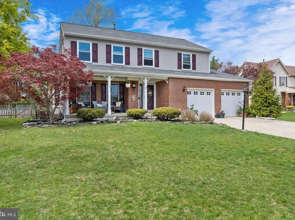 7 Geneva Ct, Glassboro, NJ 08028
