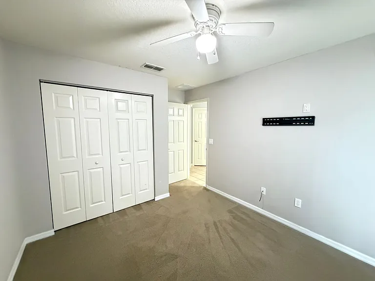 16195 SW 50th Terrace Rd — Photo 10