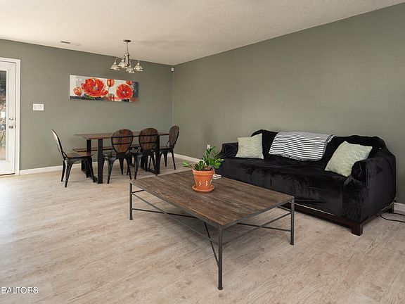 5th image of 5430 Creekhead Cove Ln