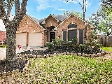 7207 Cambridge Cove Cir — Photo 2