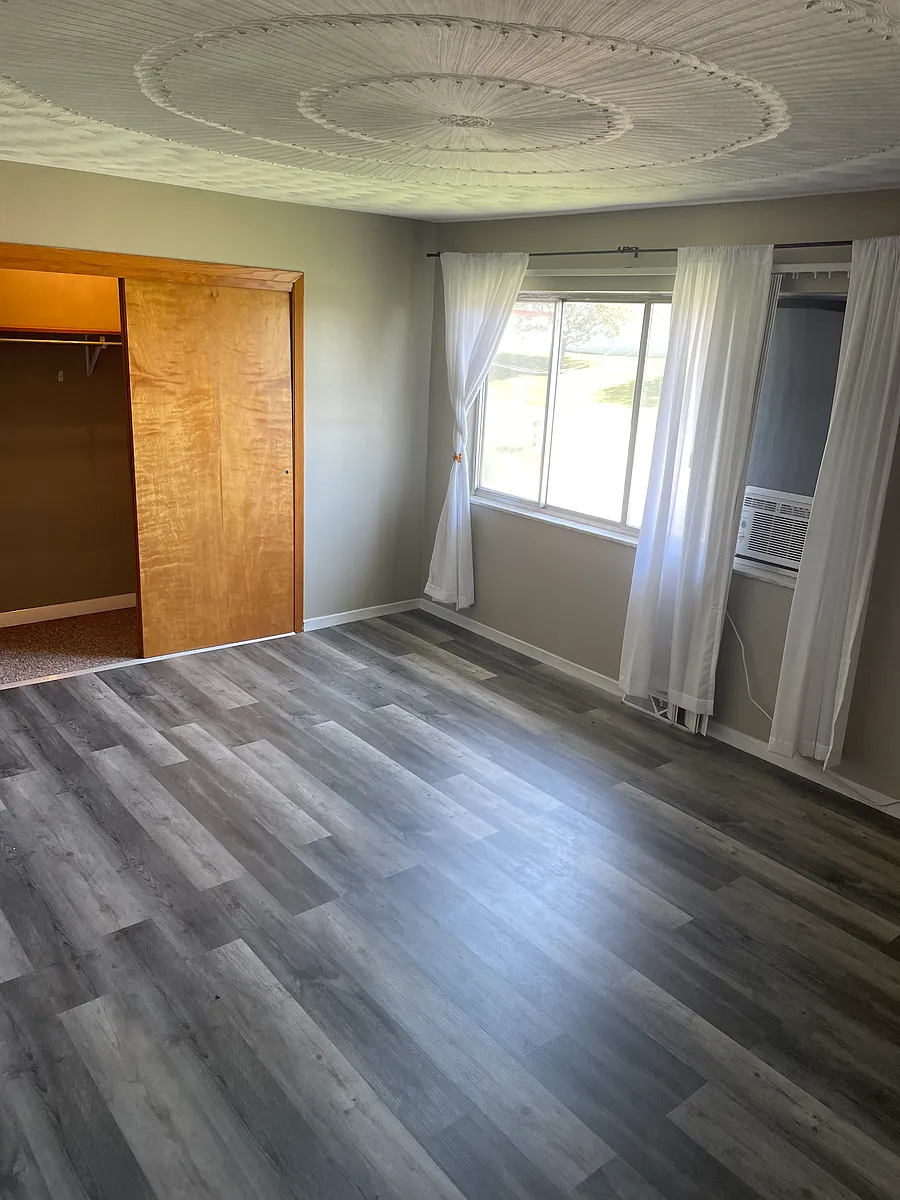 Building Photo - 3872 Cottage Grove Rd #3872