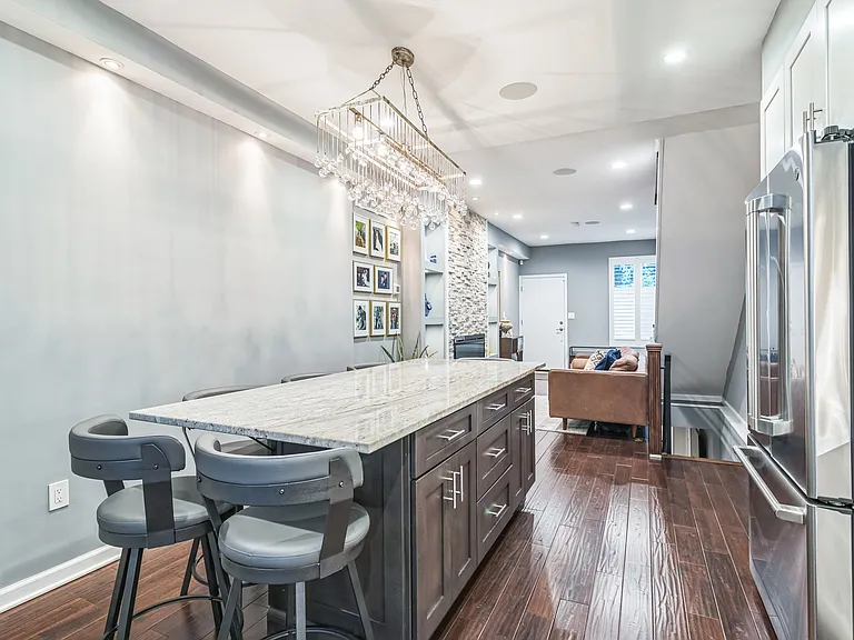 1153 N Hancock St — Photo 11