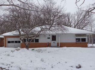 700 7th St NE, Staples, MN 56479
