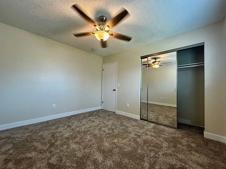 3540 W Christine Cir #C — Photo 23