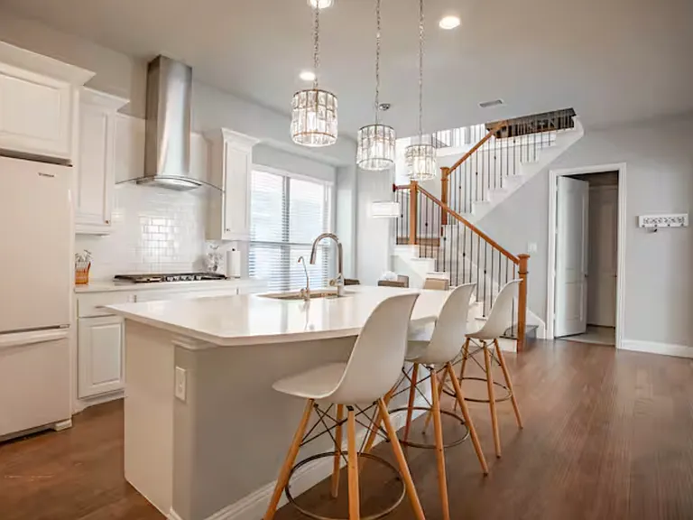 3610 Adriana Ave — Photo 12