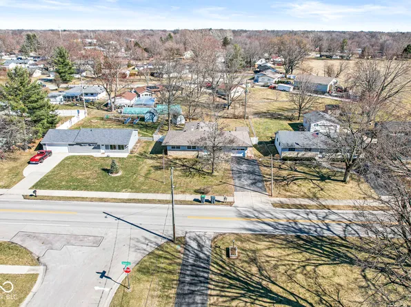 435 Howard Rd, Greenwood, IN 46142