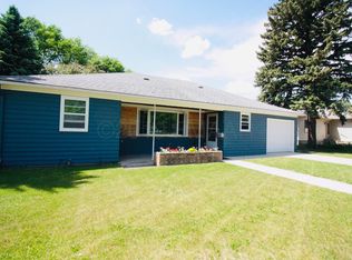 615 11th St N, Breckenridge, MN 56520