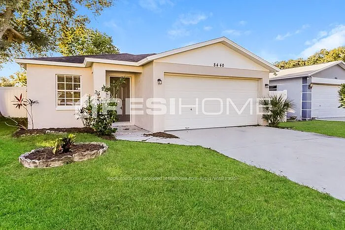 8440 N River Dune St — Photo 2