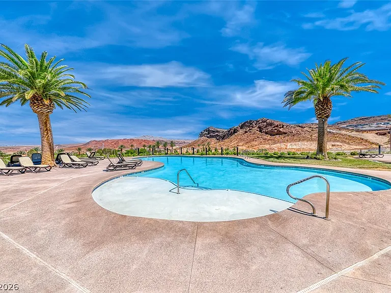 375 Portus Delphini Ct — Photo 67
