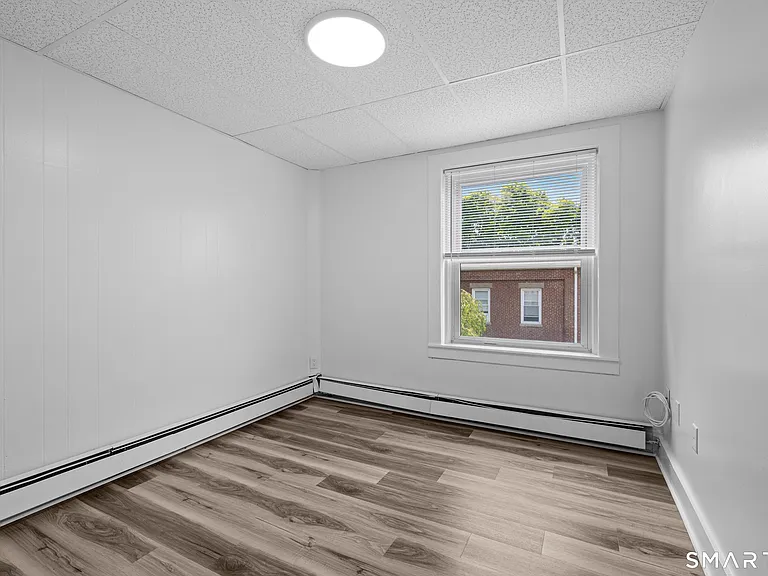 156 Garfield Ave #24 — Photo 7