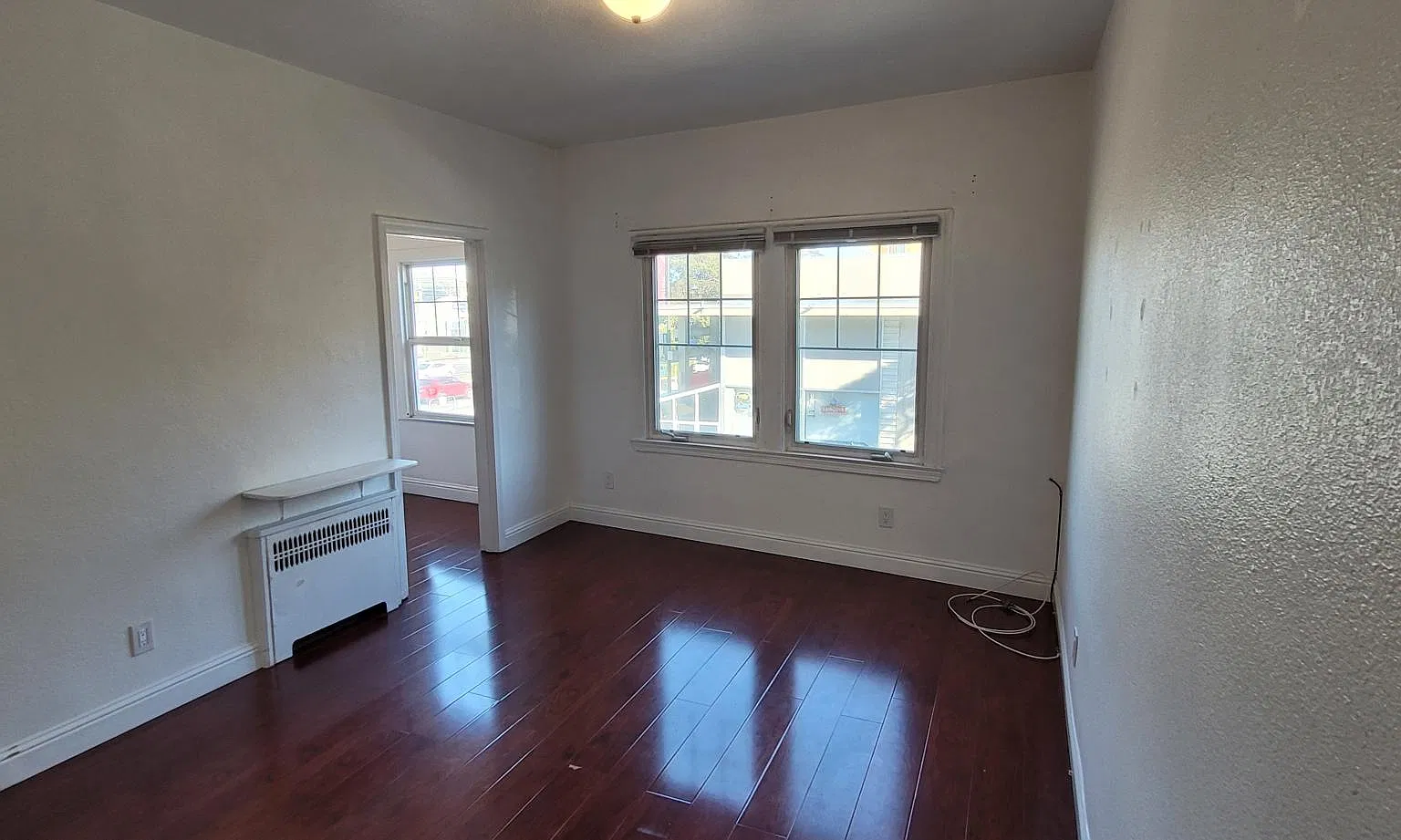 Studio, 400 sqft, $2,000 — Photo 4