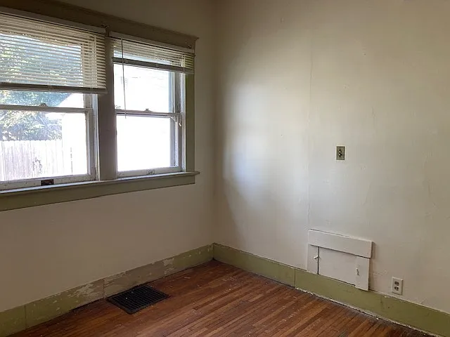 1736 Euclid Avenue - 1 — Photo 3