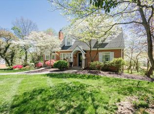 3310 Woodland Dr, Roanoke, VA 24015