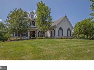 4034 Trails Way E, Doylestown, PA 18902