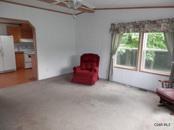 2nd image of 1003 Forest Hills Dr