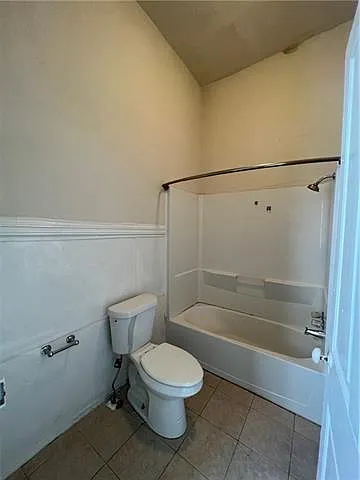 4433 Iberville St #A — Photo 3