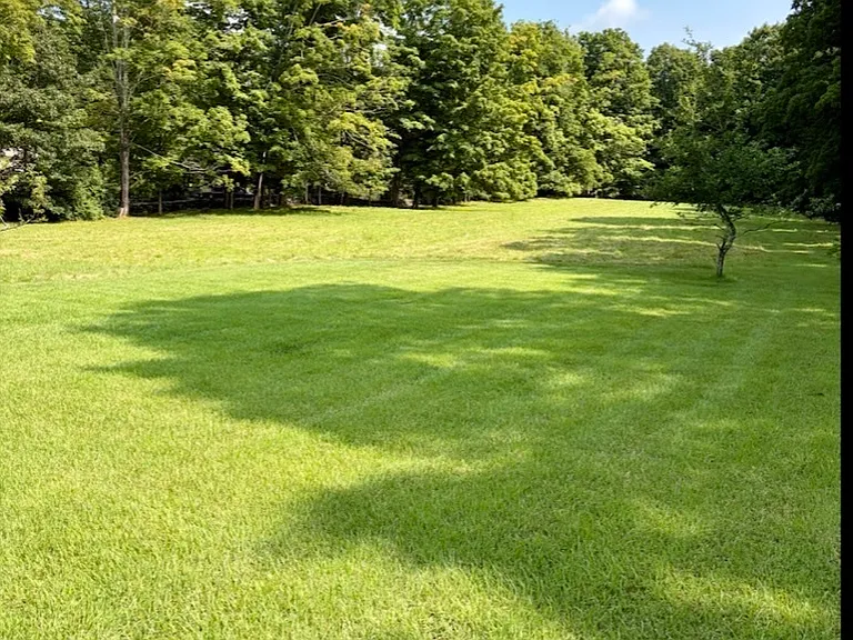 320 Valley Rd — Photo 25