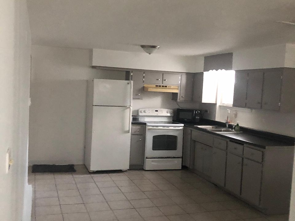 2nd image of 337 Miller Ln #G