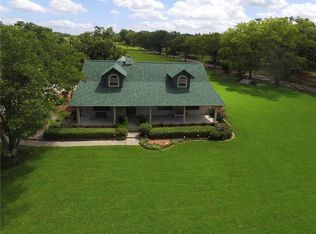 942 Ravine St, Emory, TX 75440