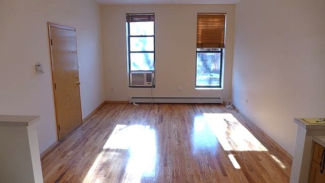 1st image of 601 Carroll St #1