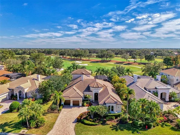 7427 Greystone St, Lakewood Ranch, FL 34202