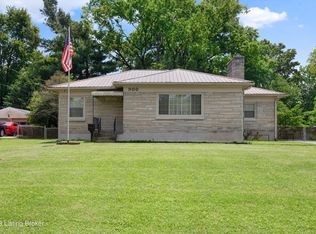 1100 Forrest View Dr, Louisville, KY 40219