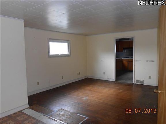 5th image of 1205 15th St NW