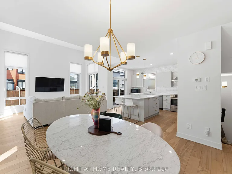 289 Mount Nebo Way — Photo 8