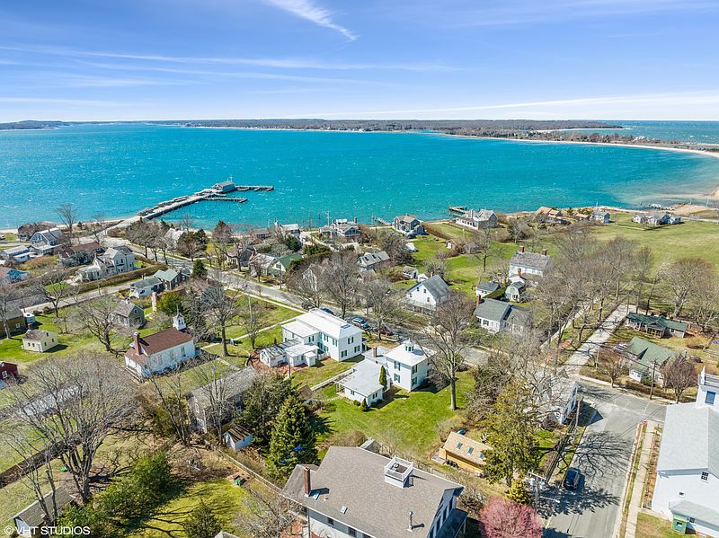 1495 Village Ln, Orient, NY 11957 | Out East