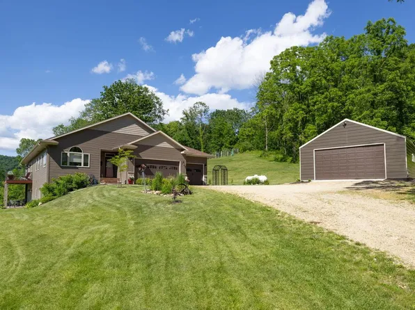 N3480 Mohawk Valley ROAD, Stoddard, WI 54658