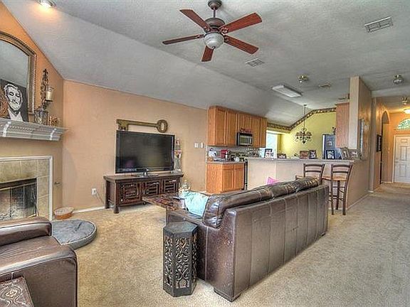 4th image of 6008 Hidden Pine Ln
