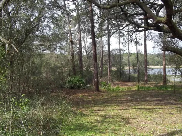 331 N County Road 315, Interlachen, FL 32148