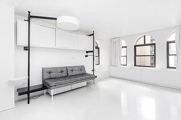 Rented by Living New York | media 21