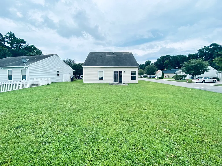 Back Exterior_08222022
