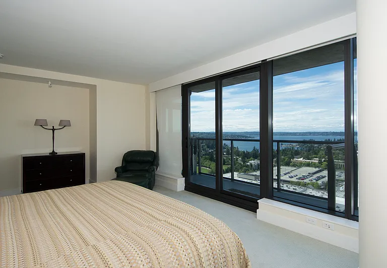 650 Bellevue Way NE #2404 — Photo 21