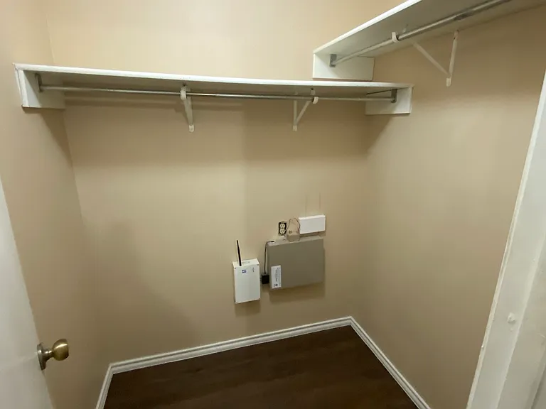 9507 Arcade Rdg — Photo 11