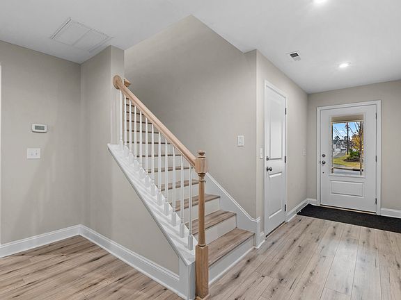 5th image of 6500 Amber Springs Dr
