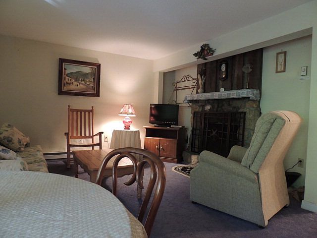 2nd image of 165 Briarcliff Rd