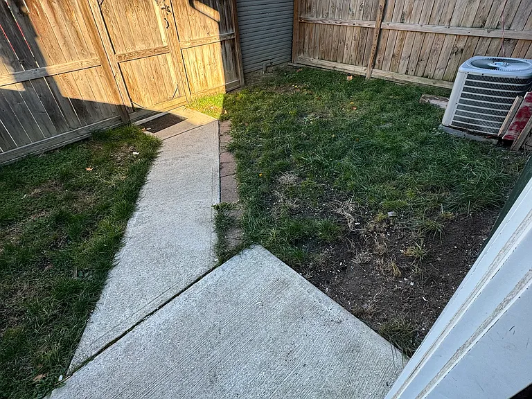 3015 Wayne Ave — Photo 22