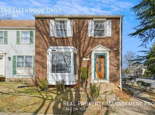 3160 Ellenwood Dr, Fairfax, VA 22031